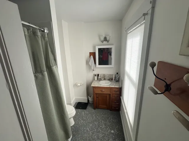 $4,750 | 15 Orchard Street, Unit 15, Newton, MA 02458