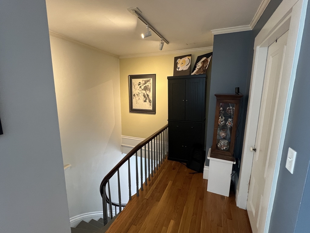 15 Orchard Street, Unit 15 Newton, MA 02458 - Photo 9 of 23