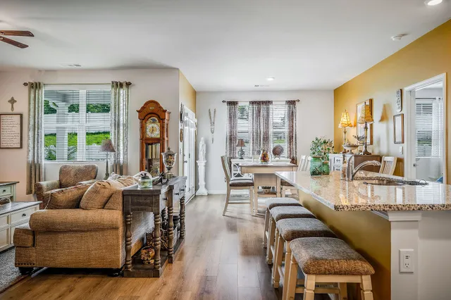 $318,000 | 155 Nunally Drive, Baxter, TN 38544