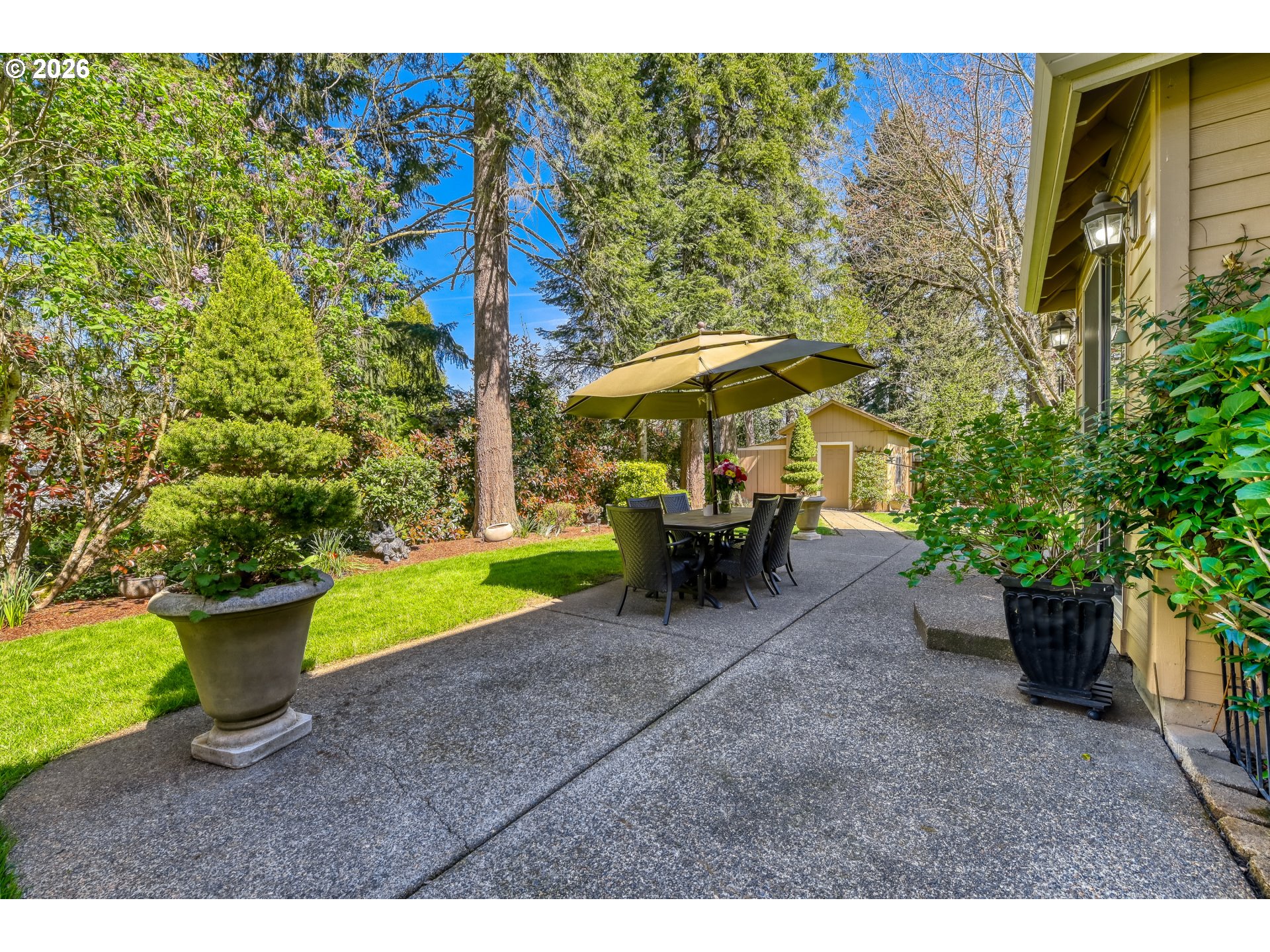 11075 Southwest Cabot Street Beaverton, OR 97005 - Photo 23 of 41