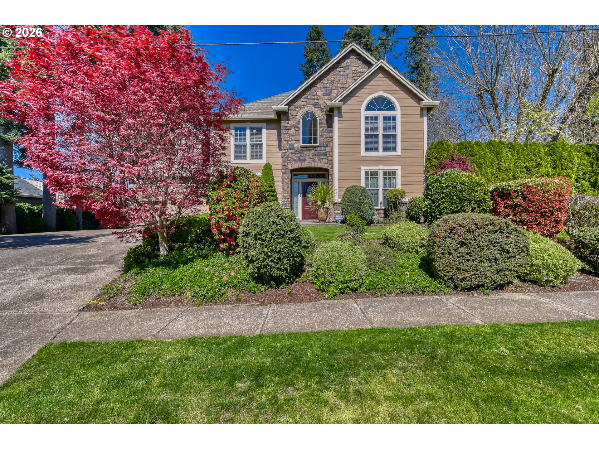 11075 Southwest Cabot Street Beaverton, OR 97005 - Photo 3 of 41