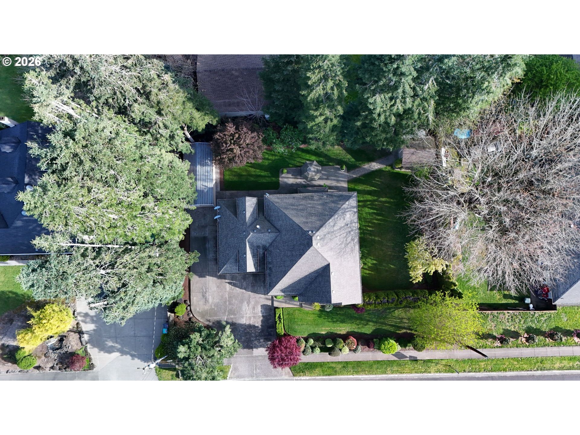 11075 Southwest Cabot Street Beaverton, OR 97005 - Photo 36 of 41