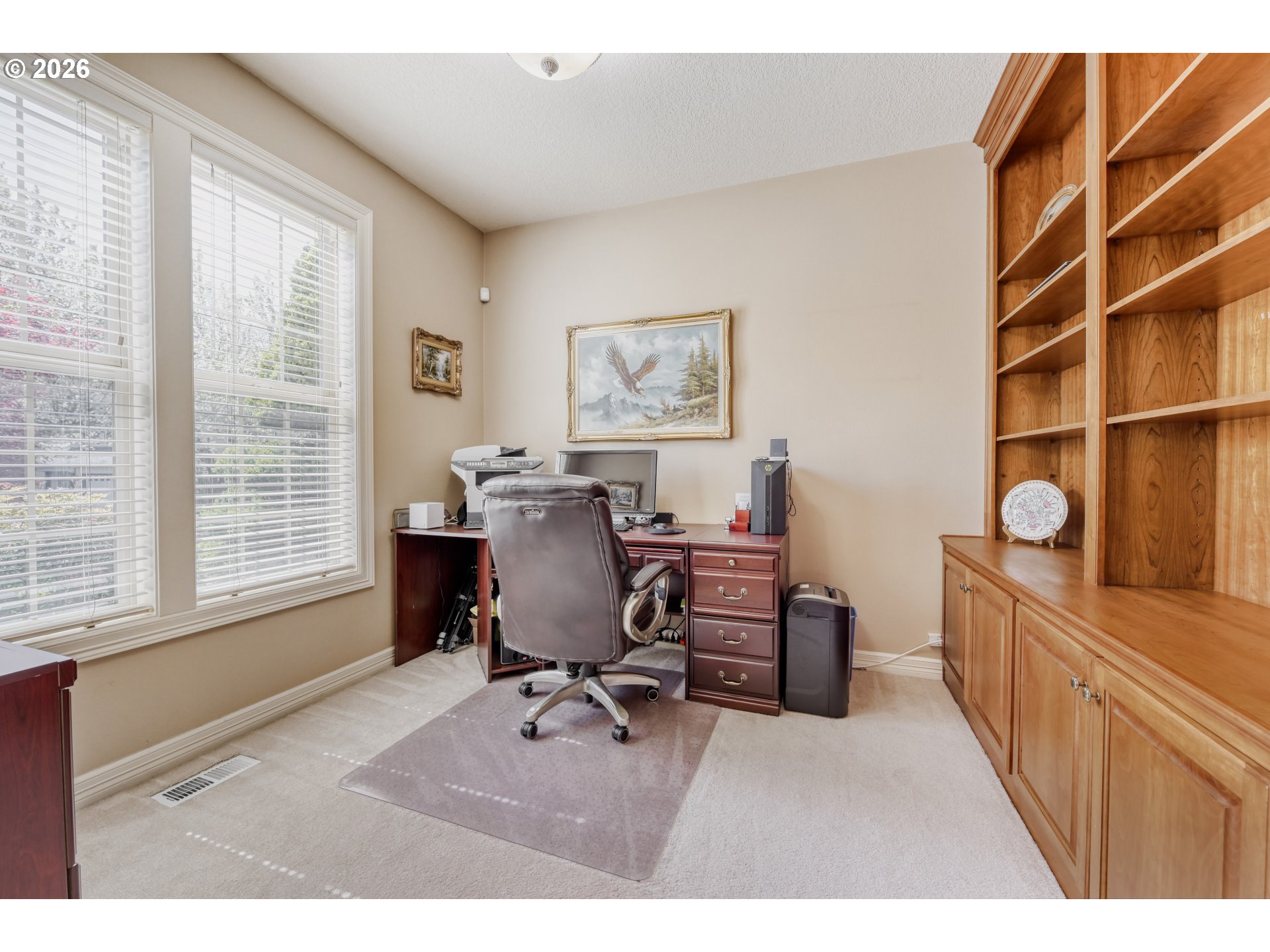 11075 Southwest Cabot Street Beaverton, OR 97005 - Photo 8 of 41