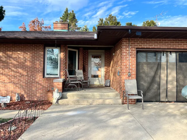 $184,900 | 2102 County Road 2900 North, Rantoul, IL 61866