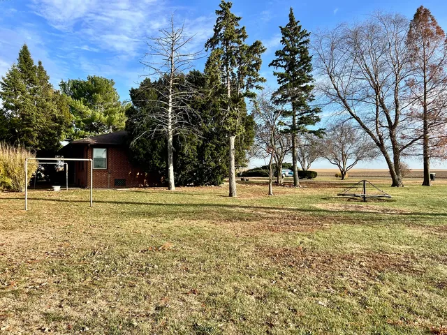 $184,900 | 2102 County Road 2900 North, Rantoul, IL 61866
