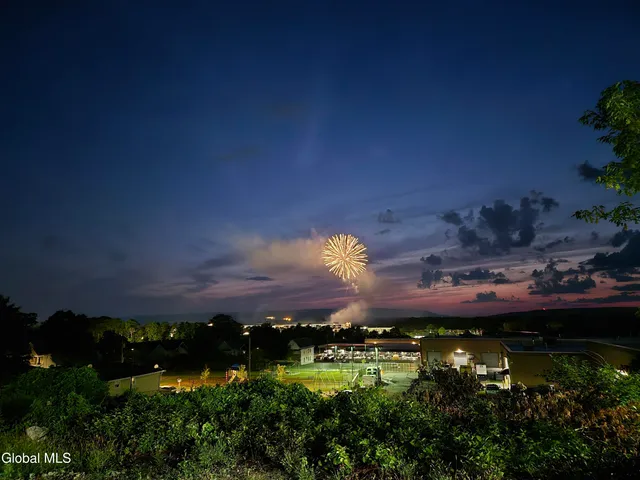 $299,900 | 1725 Van Vranken Avenue, Schenectady, NY 12308