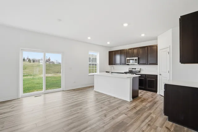 $488,390 | 357 Danforth Drive, Oswego, IL 60543