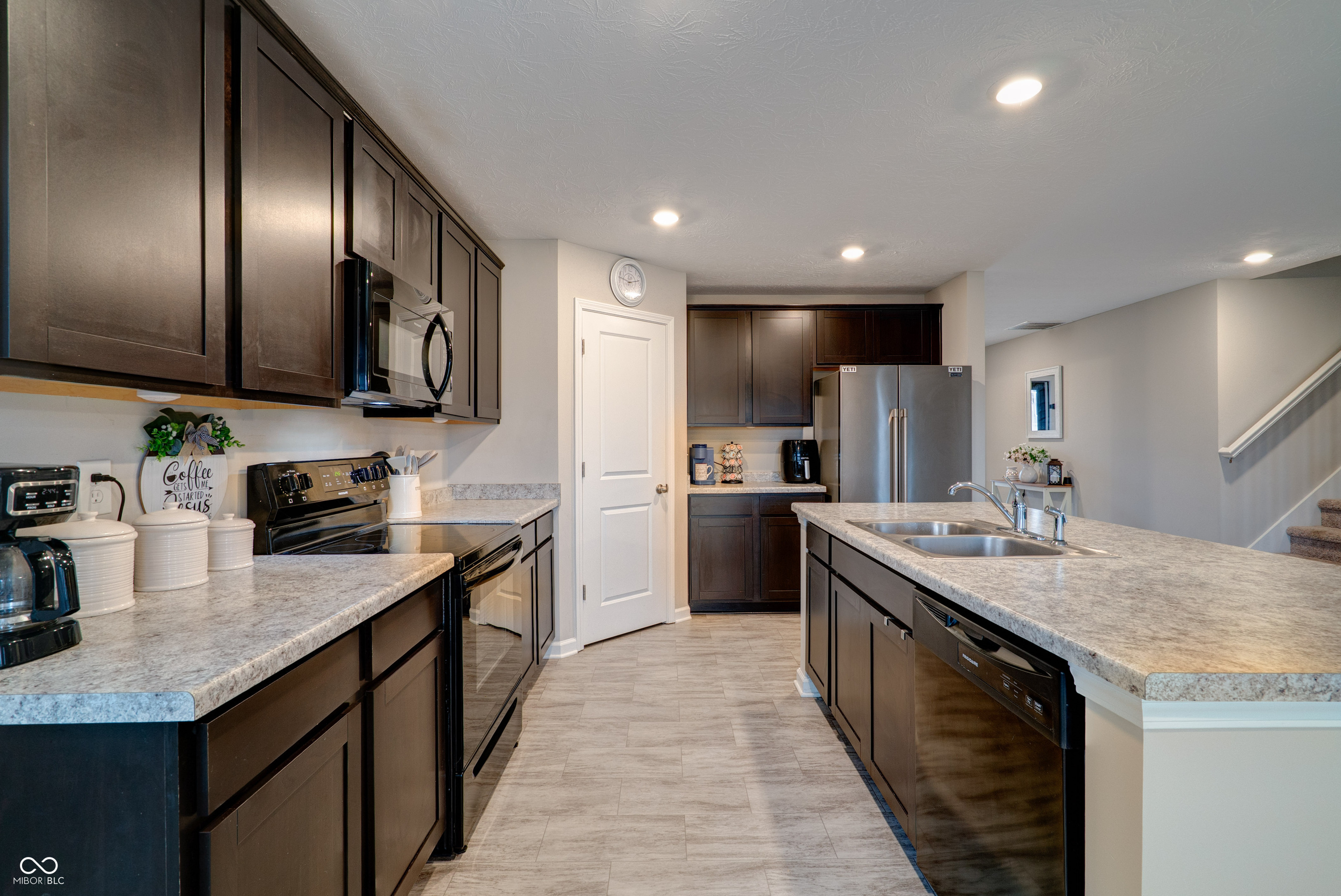 1424 Crabapple Road Franklin, IN 46131 - Photo 9 of 27