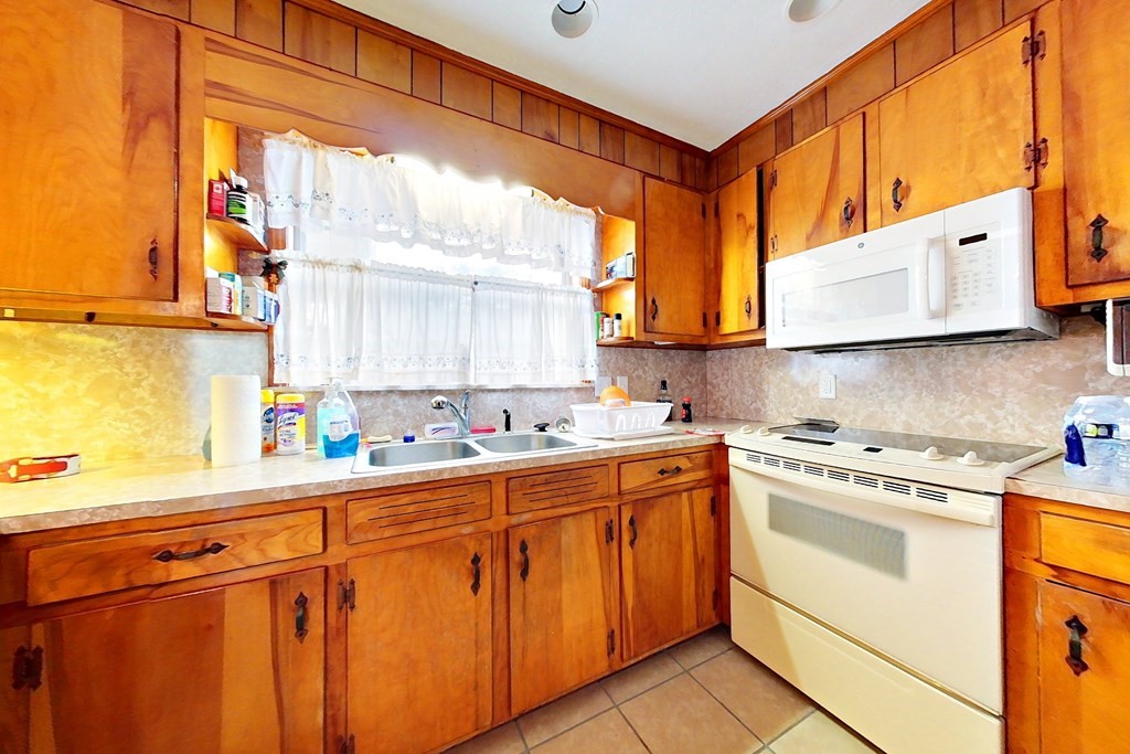 706 Jenkins Street Blackshear, GA 31516 - Photo 16 of 36