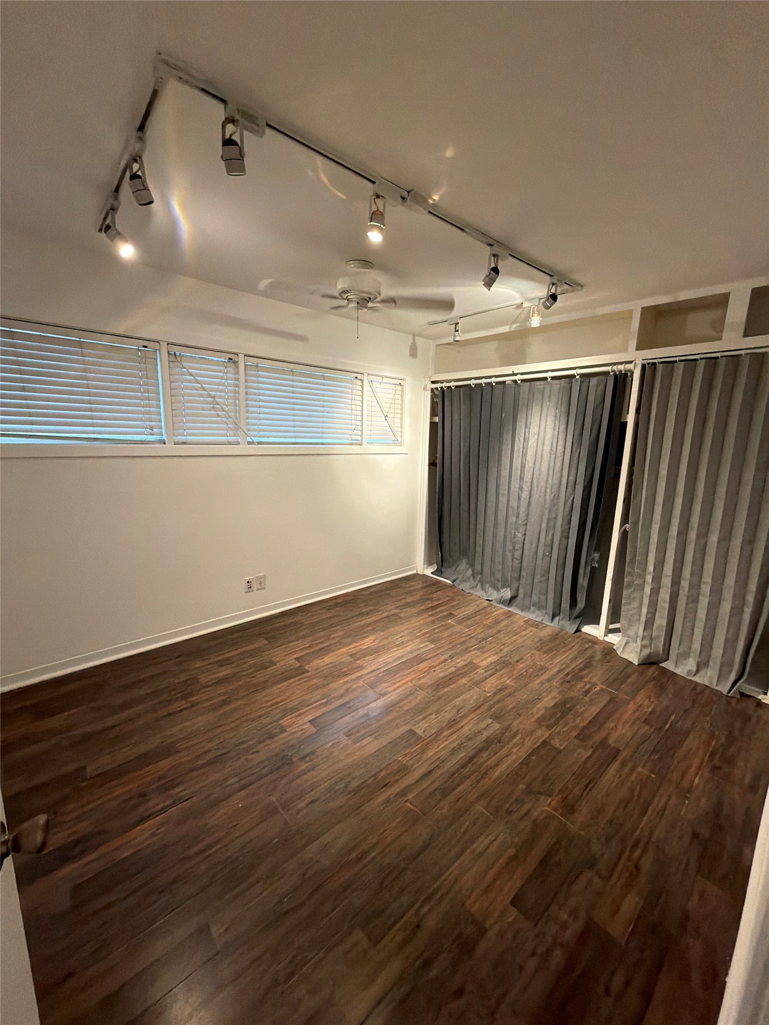 1963 Lexington Street, Unit 2 Houston, TX 77098 - Photo 5 of 8