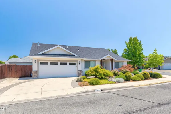 $419,000 | 101 Southeast Yorktown Road, Grants Pass, OR 97527