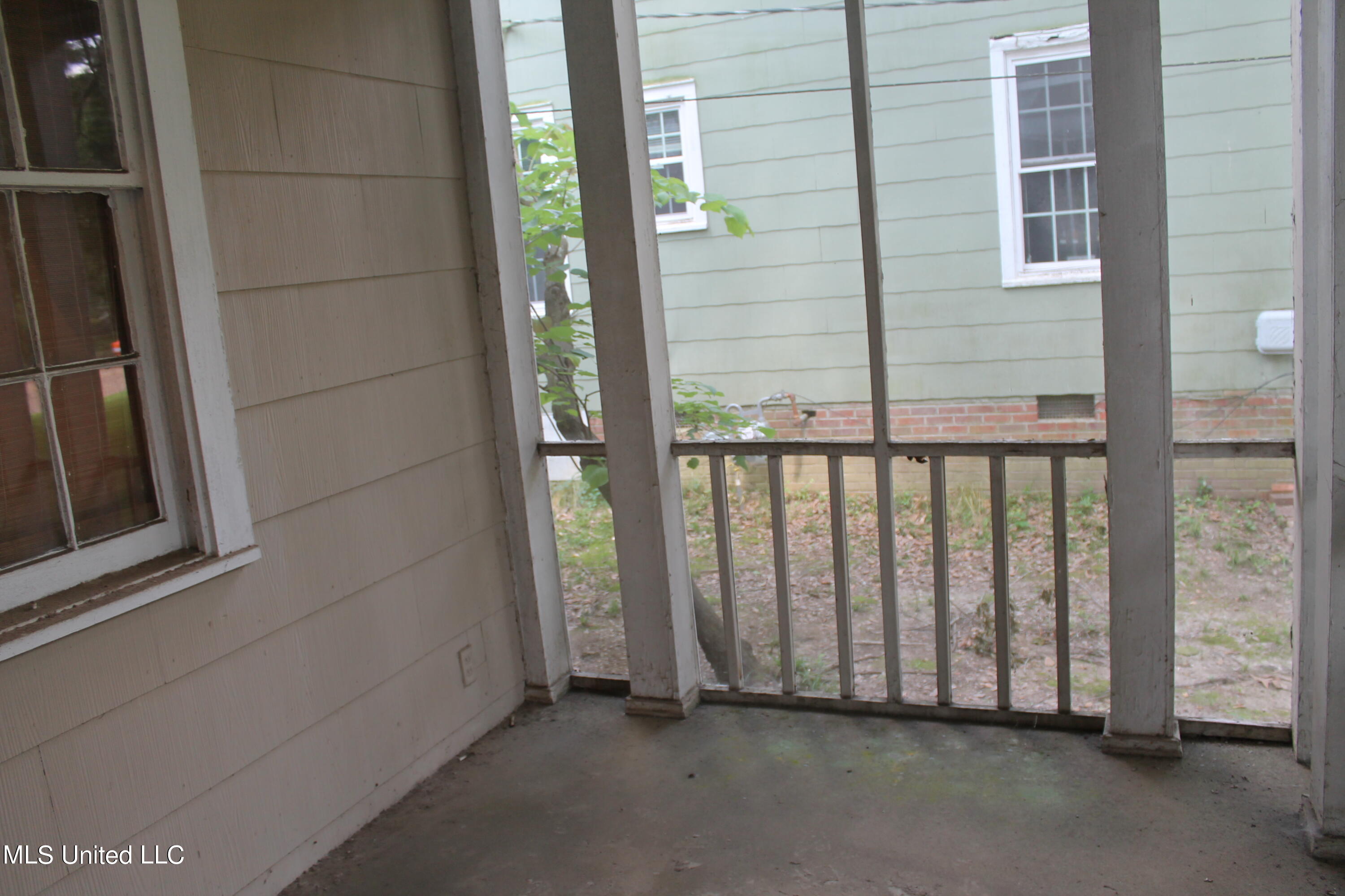 724 Meadowbrook Road Jackson, MS 39206 - Photo 8 of 8 IMG_8299