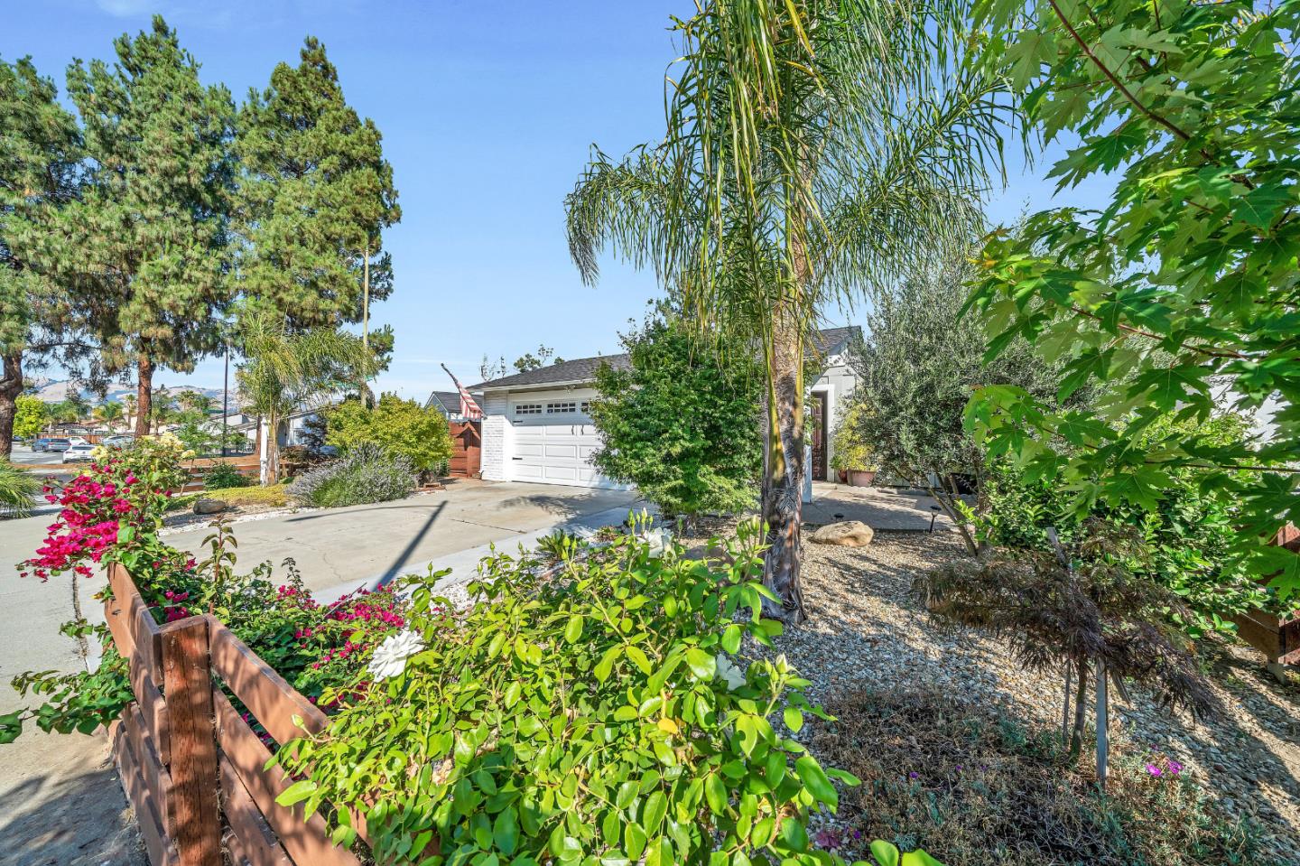 1192 Oakview Road San Jose, CA 95121 - Photo 33 of 40 Gallery Image 33