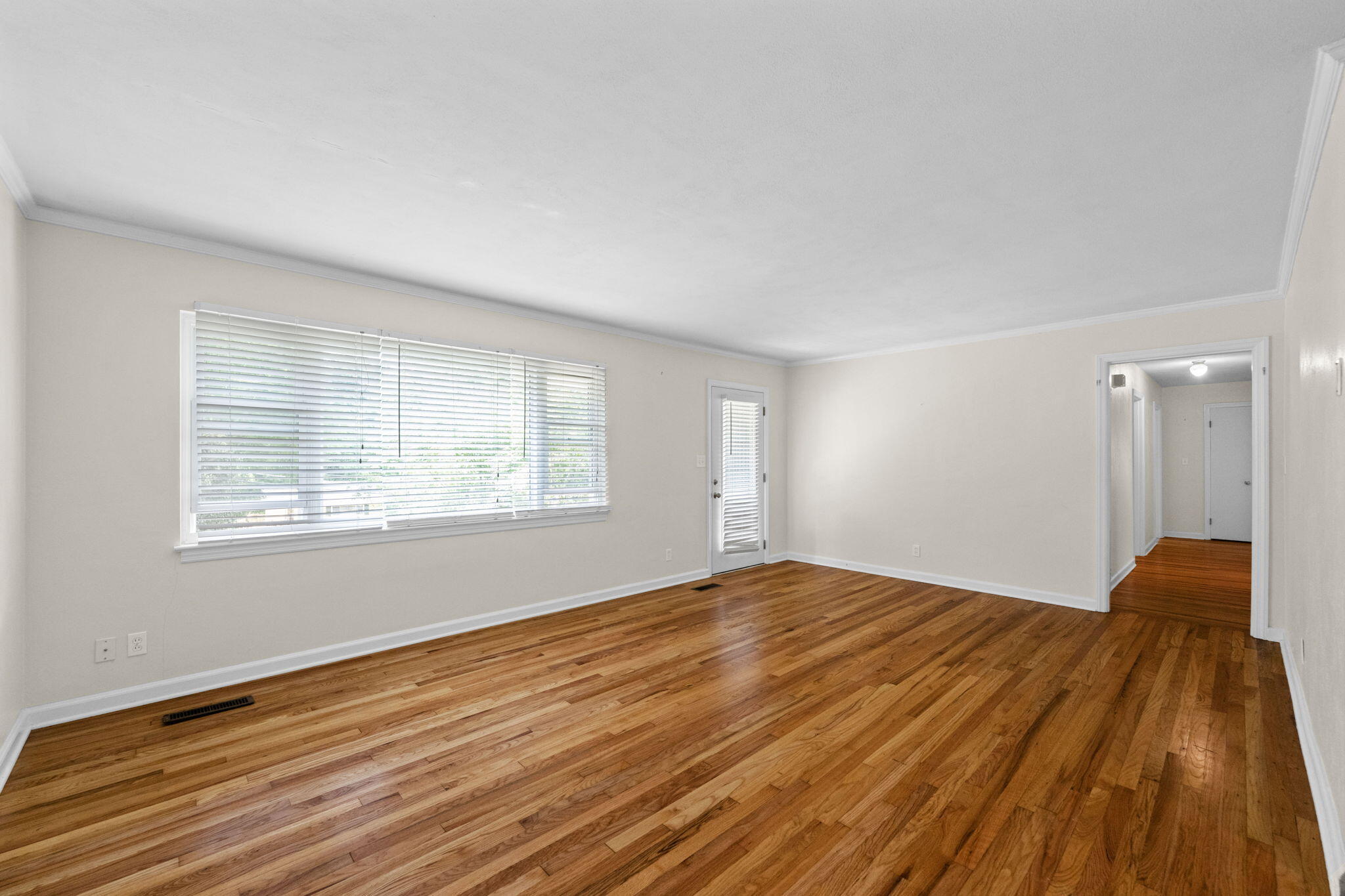 711 Oxford Road Chattanooga, TN 37405 - Photo 12 of 40 14-web-or-mls-DSC_6230