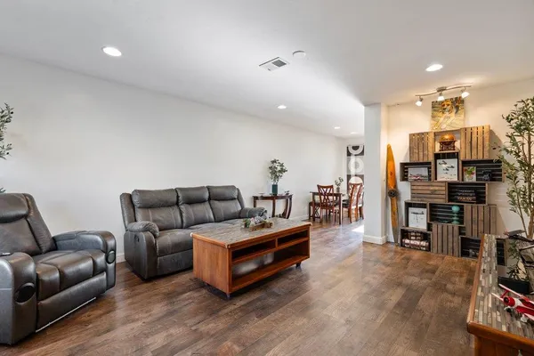 $465,000 | 801 Nash Road, Unit B10, Hollister, CA 95023