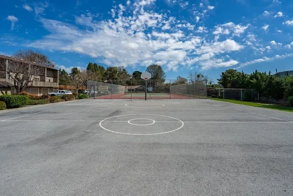 a view of a tennis court