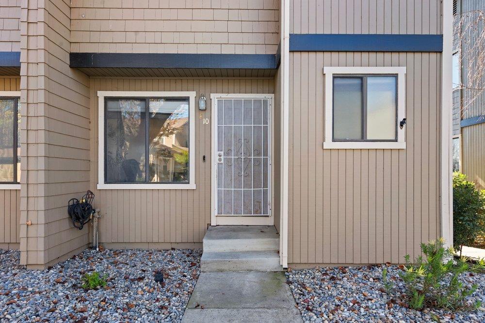 801 Nash Road, Unit B10 Hollister, CA 95023 - Photo 5 of 38