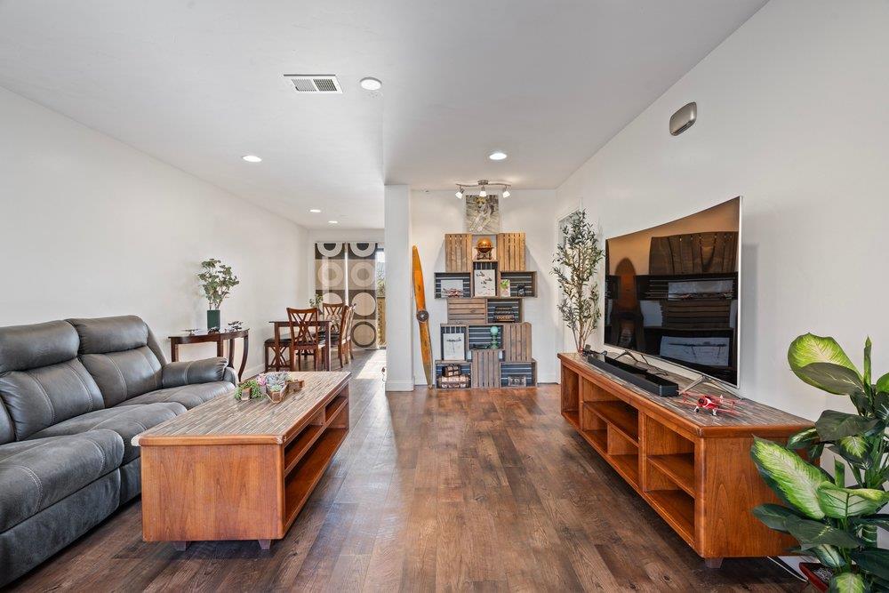 801 Nash Road, Unit B10 Hollister, CA 95023 - Photo 6 of 38