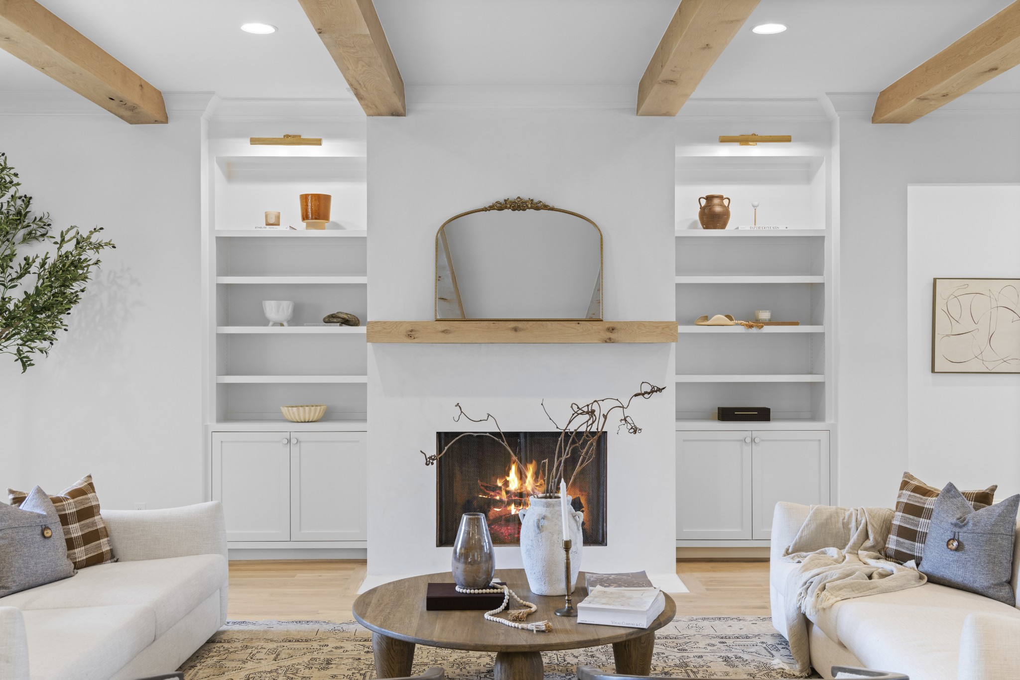 6006 Eastmans Way Brentwood, TN 37027 - Photo 9 of 12 a living room with furniture and a fireplace