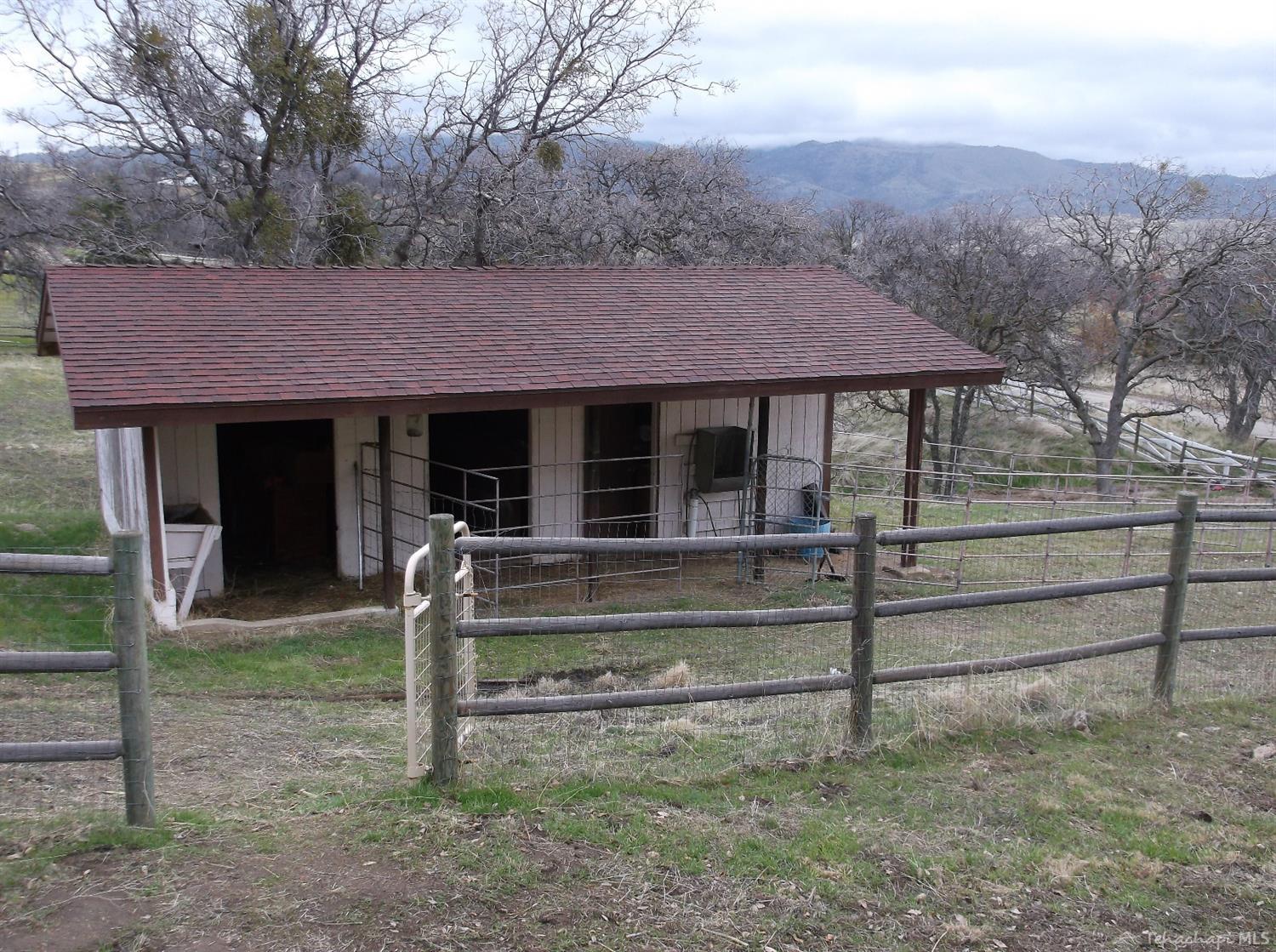 23133 Willow Canyon Road Tehachapi, CA 93561 - Photo 20 of 56 Gallery Image 20