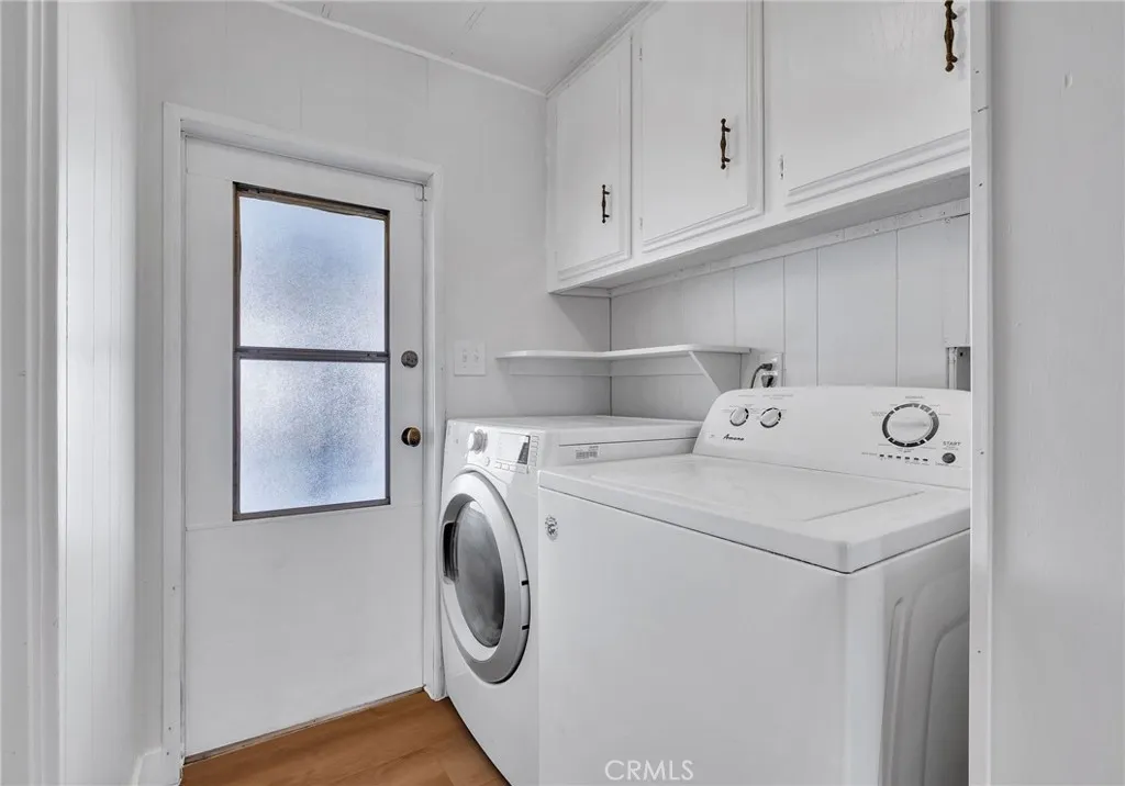 17700 Avalon, Unit 267 Carson, CA 90745 - Photo 24 of 50 a utility room with dryer and washer