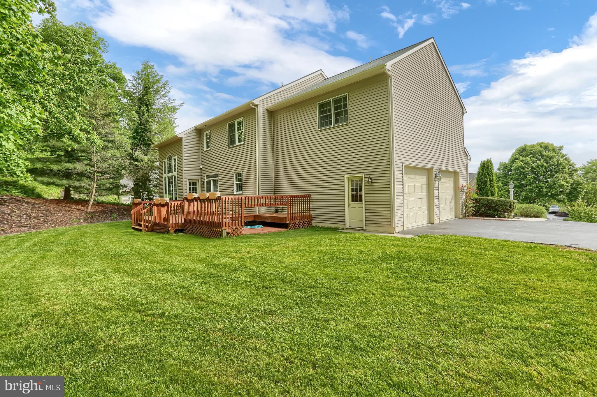 1324 Sylvan Road Lancaster, PA 17601 - Photo 3 of 42 Gallery Image 3