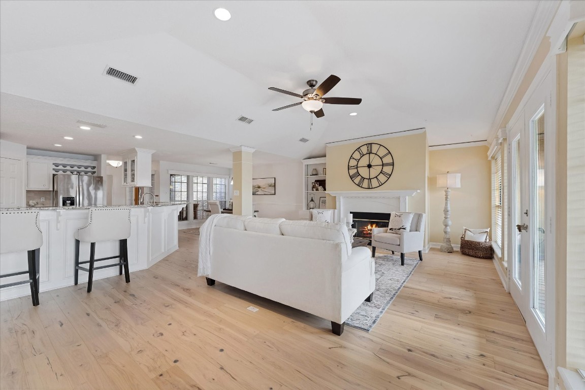 225 Capetown Conroe, TX 77356 - Photo 11 of 45