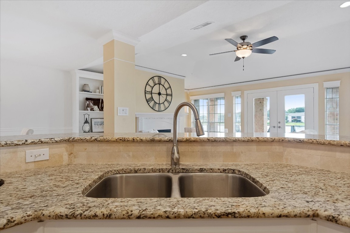 225 Capetown Conroe, TX 77356 - Photo 5 of 45