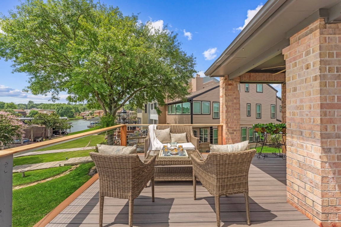 225 Capetown Conroe, TX 77356 - Photo 9 of 45