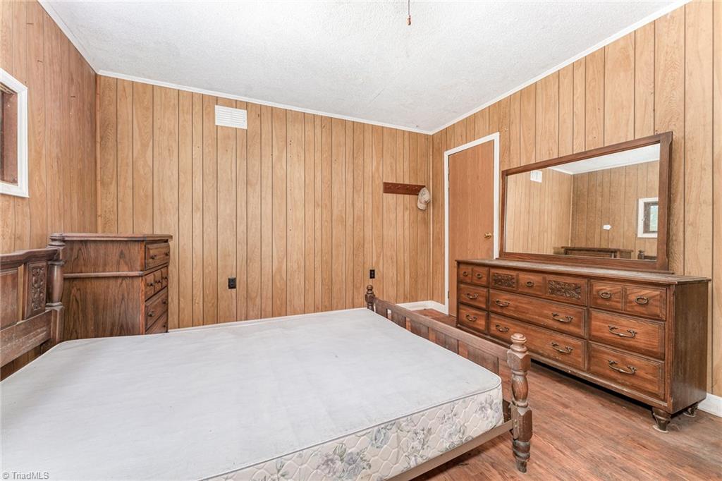 1402 Skeen View Road Asheboro, NC 27205 - Photo 11 of 19 Gallery Image 11