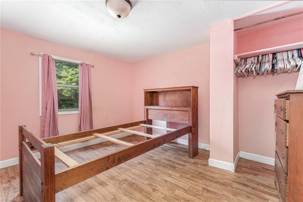 1402 Skeen View Road Asheboro, NC 27205 - Photo 14 of 19 Gallery Image 14