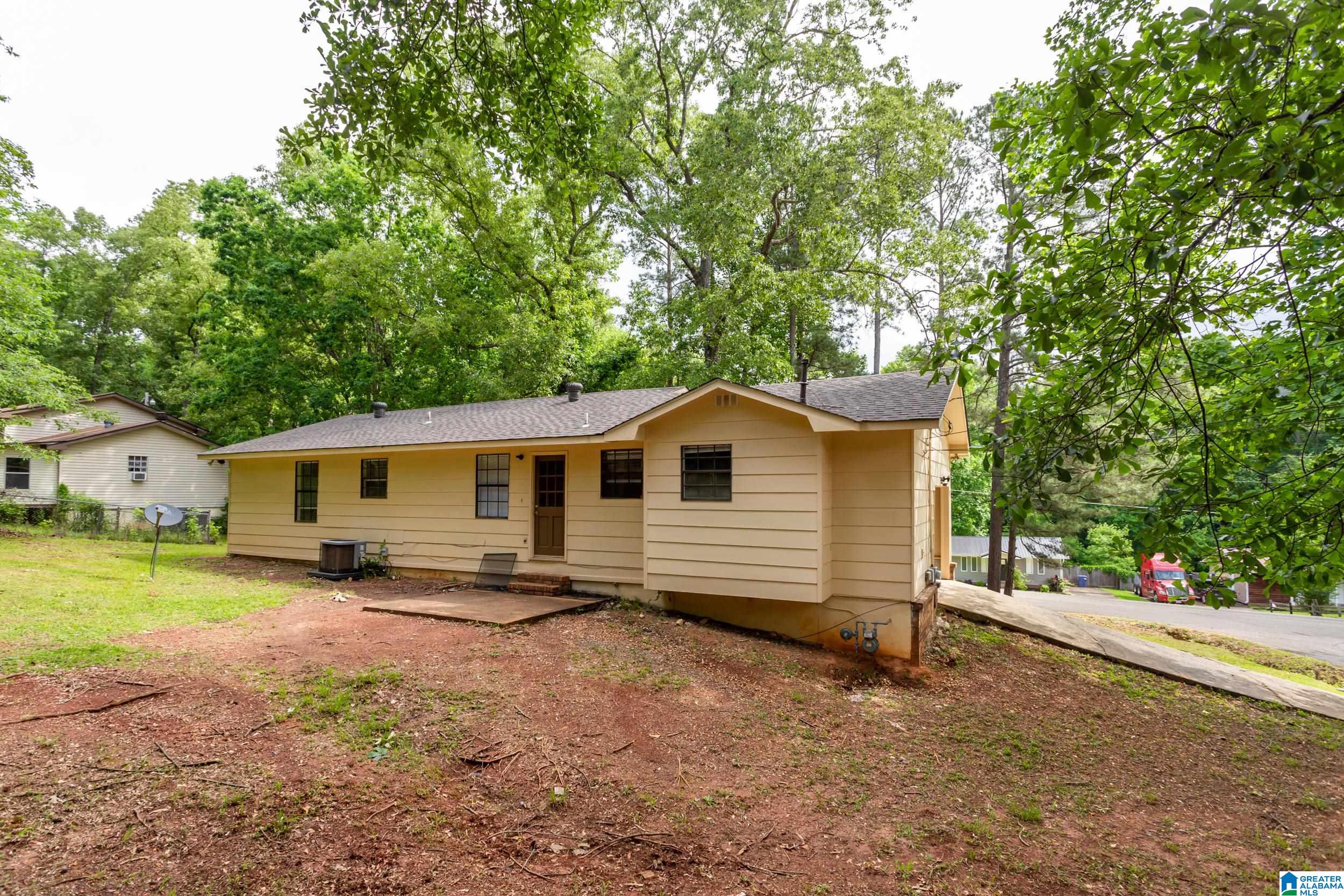 514 West 64th Street Anniston, AL 36206 - Photo 32 of 33