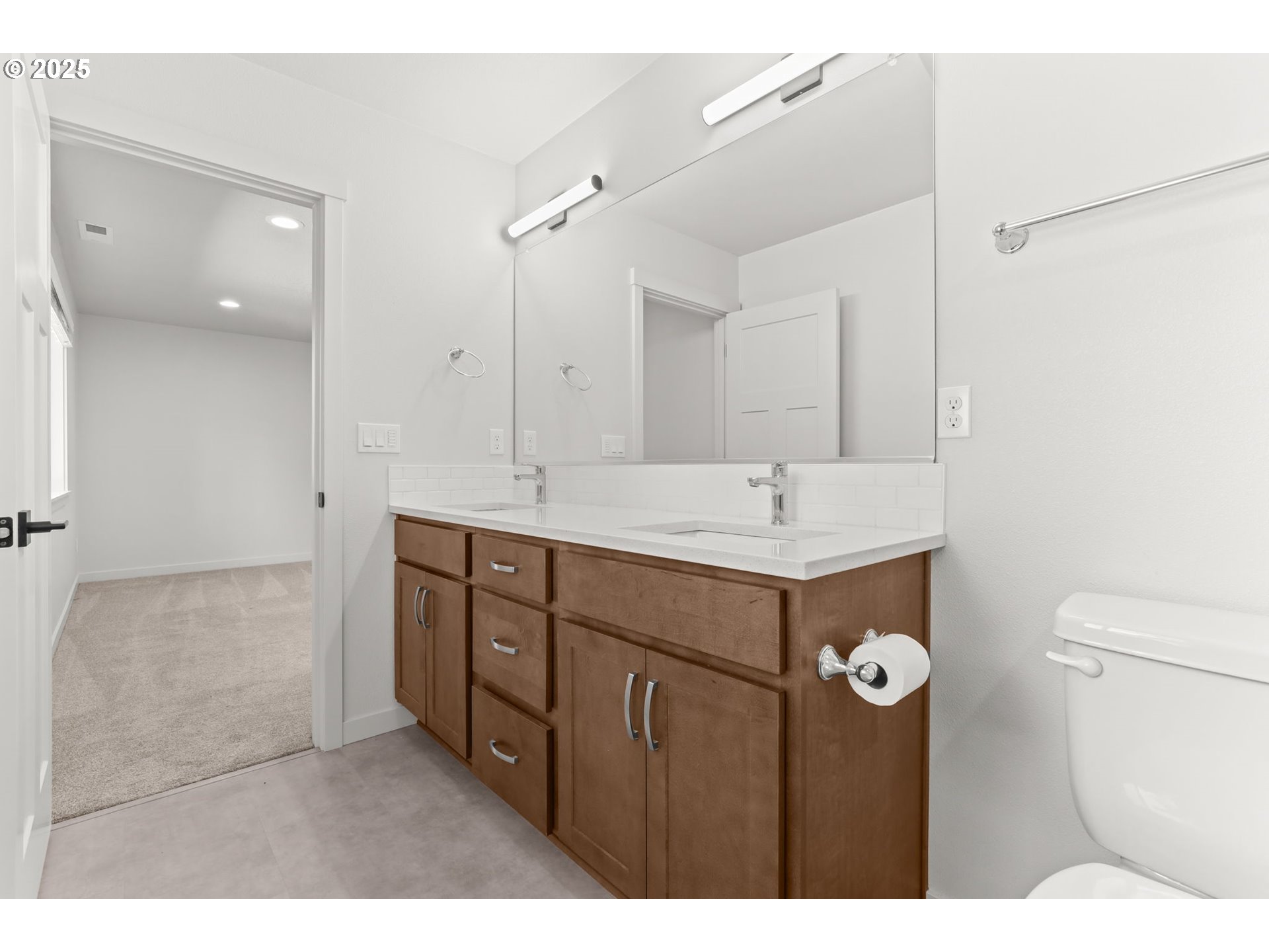 491 Northeast Elliott Avenue Gresham, OR 97030 - Photo 19 of 37