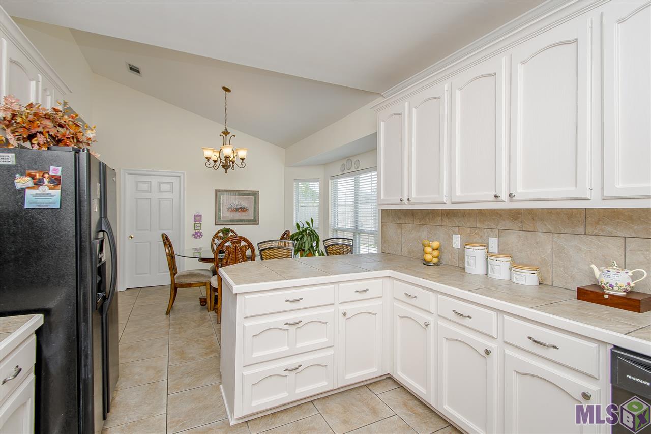 11028 Gold Cup Avenue Baton Rouge, LA 70816 - Photo 10 of 29 Gallery Image 10
