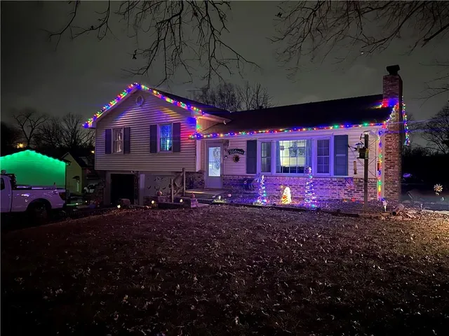 $290,000 | 7710 Speaker Road, Kansas City, KS 66111