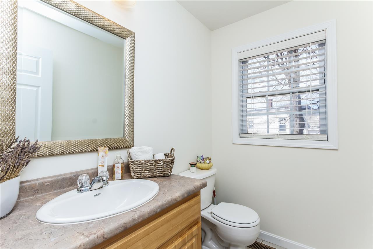 30 Riley Avenue Manchester, NH 03103 - Photo 17 of 40 Gallery Image 17