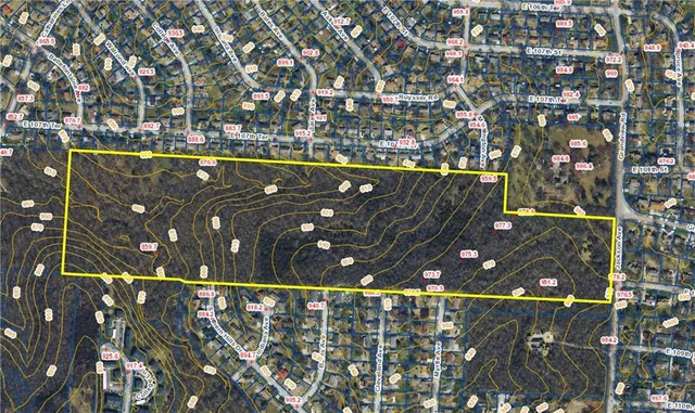 $1,400,000 | 10806 Grandview Road, Kansas City, MO 64137