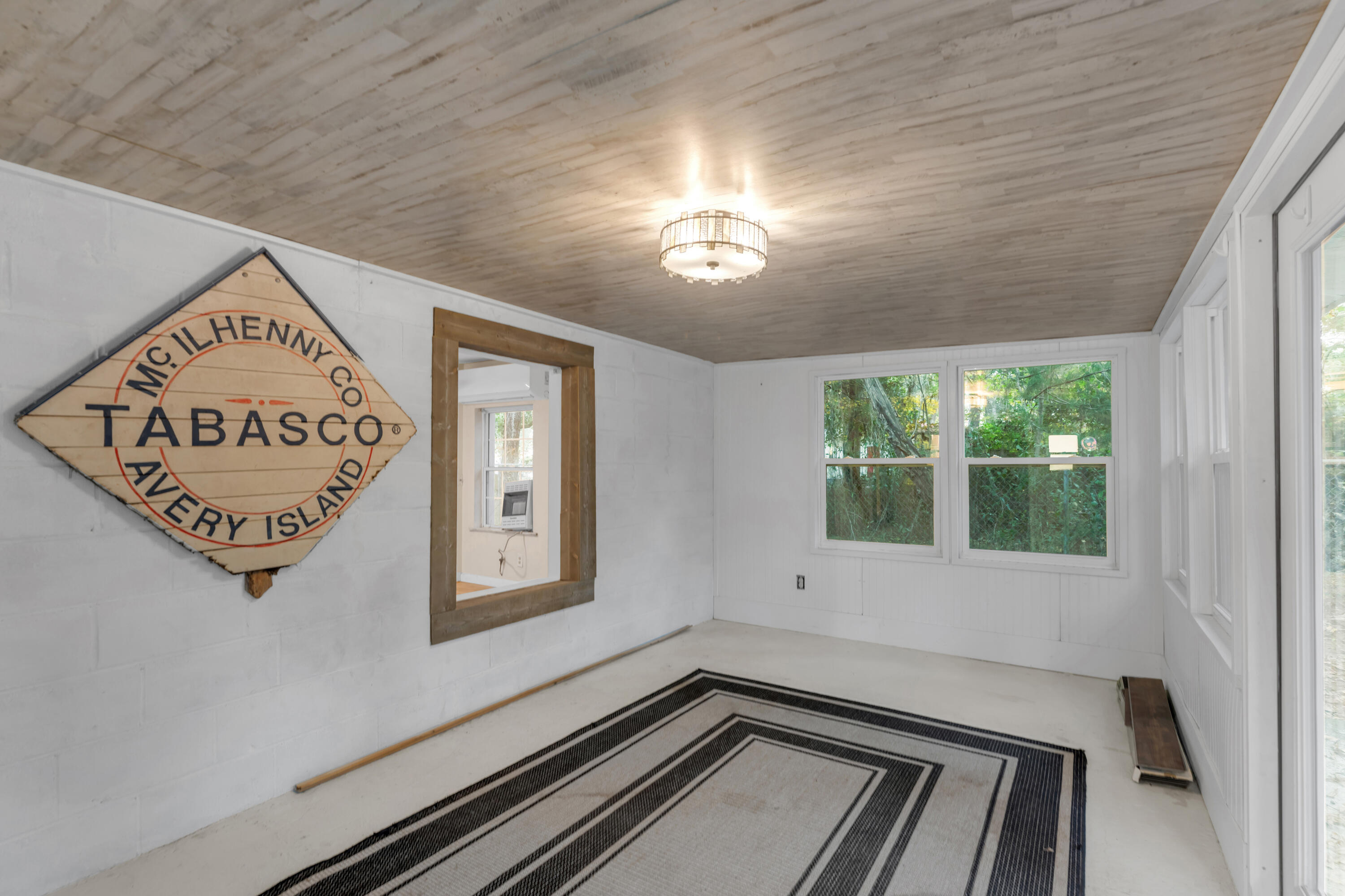 810 McDaniels Fishcamp Road Freeport, FL 32439 - Photo 27 of 33 810 florida room