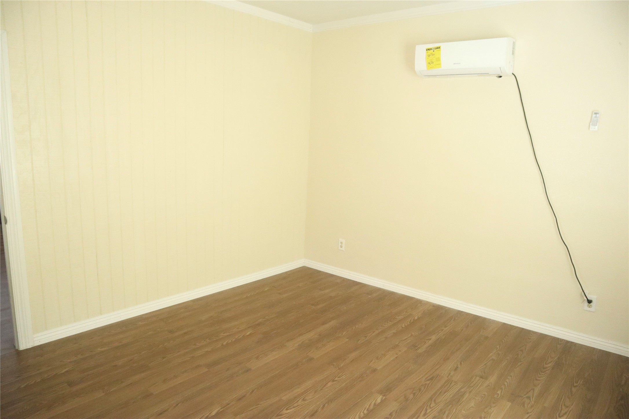 2689 County Road 32 Angleton, TX 77515 - Photo 14 of 15 a view of empty room
