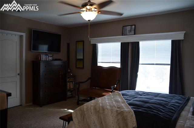 137 Pike View Road Florissant, CO 80816 - Photo 15 of 36 Master with Large Walk in Closet