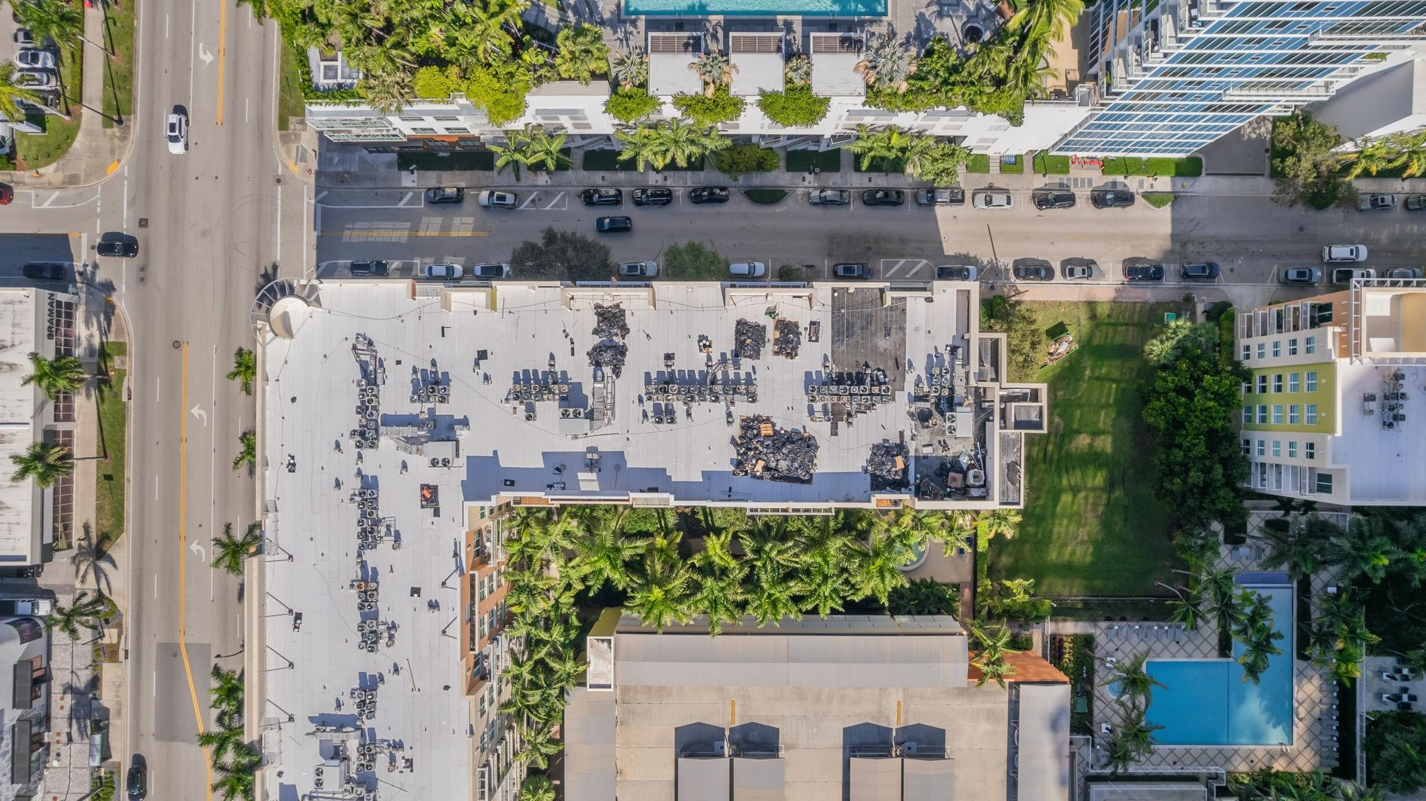 2001 Biscayne Boulevard, Unit 2303 Miami, FL 33137 - Photo 25 of 36 a view of building and outdoor space