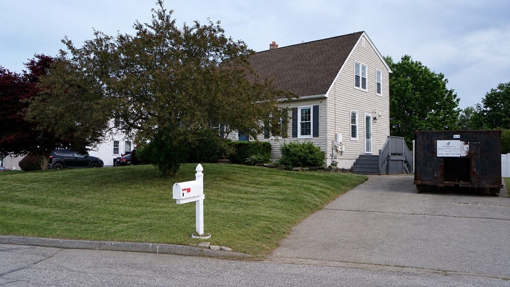 7 Rolling Ridge Road Rutland, MA 01543 - Photo 1 of 23