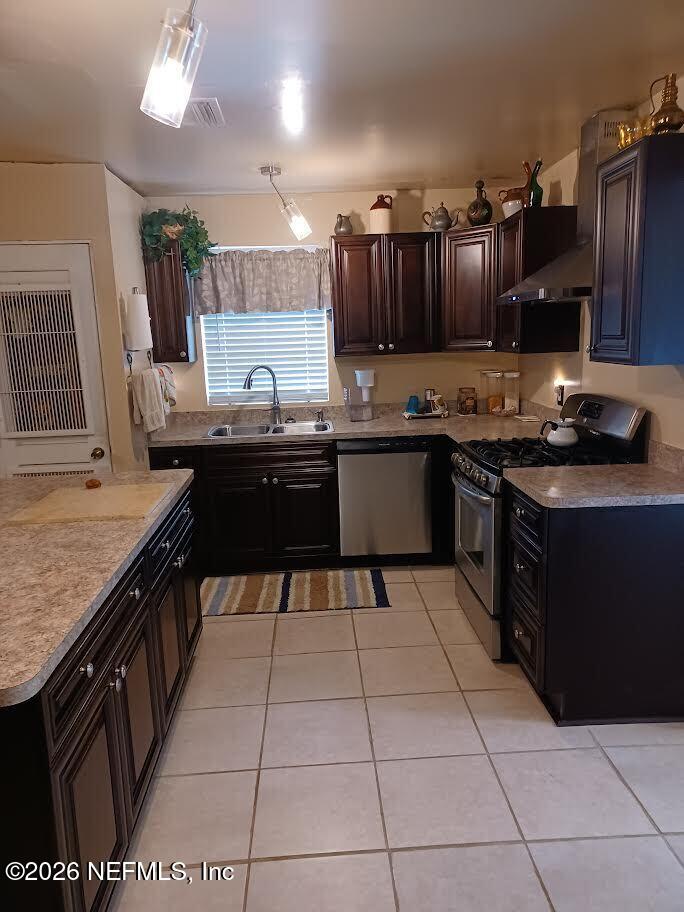 7617 Reed Street Jacksonville, FL 32208 - Photo 9 of 27 Kit1