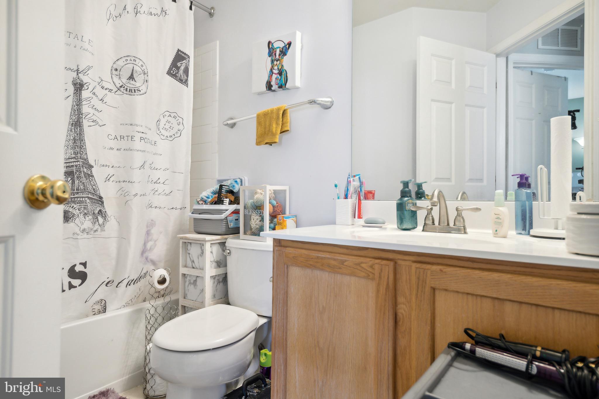 75 Colts Neck Drive Sicklerville, NJ 08081 - Photo 31 of 40