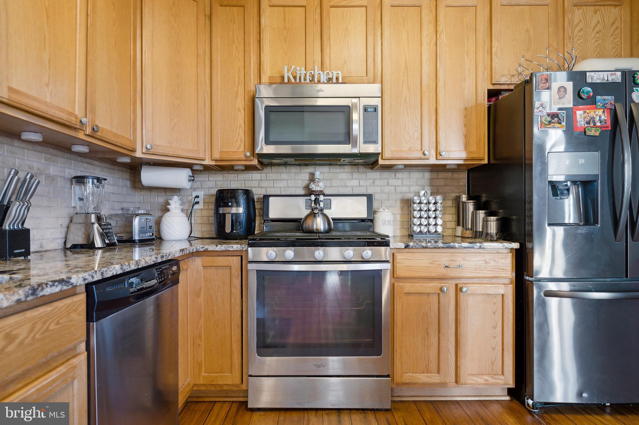 75 Colts Neck Drive Sicklerville, NJ 08081 - Photo 10 of 40 Kitchen