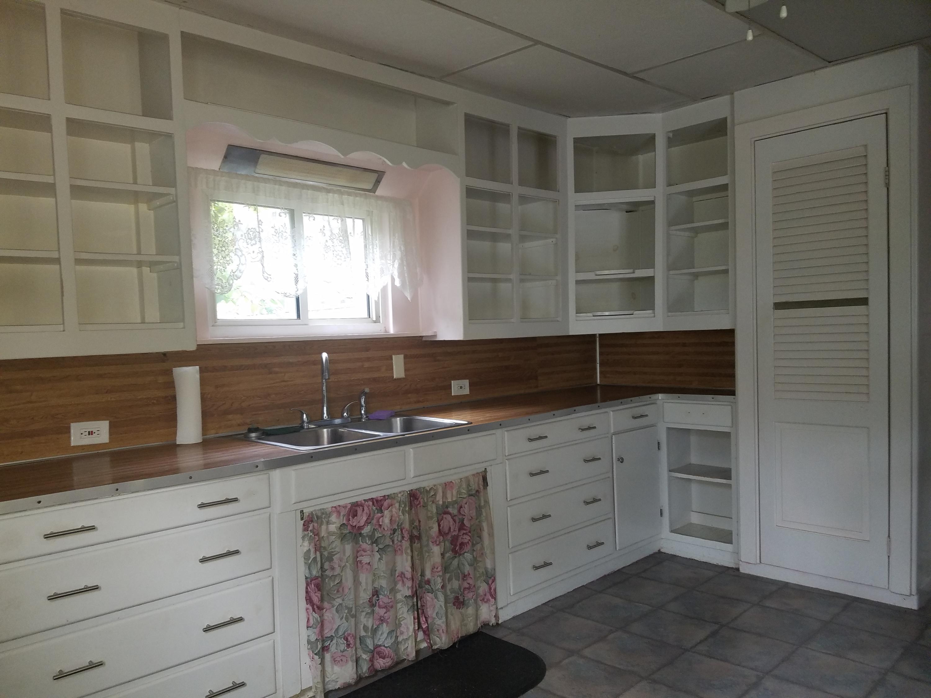 144 High Street Paris, ME 04281 - Photo 2 of 22 20190912_104610