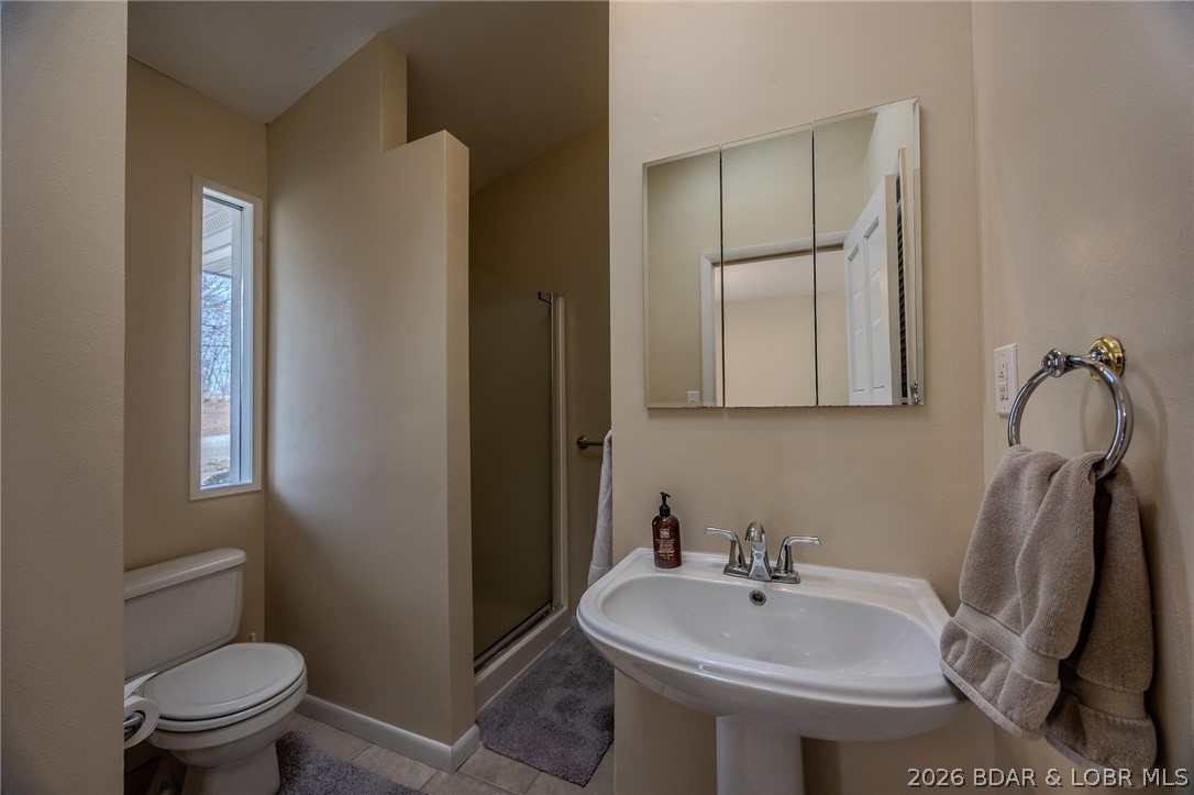 41 Island View Road Eldon, MO 65026 - Photo 9 of 72