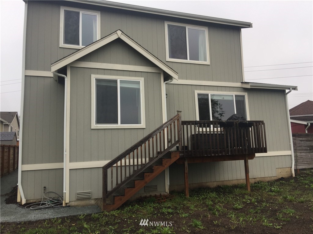 513 South 20th Street Renton, WA 98055 - Photo 8 of 11