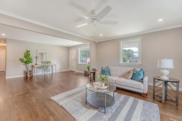 $360,000 | 5909 Oak Street, Hanahan, SC 29410