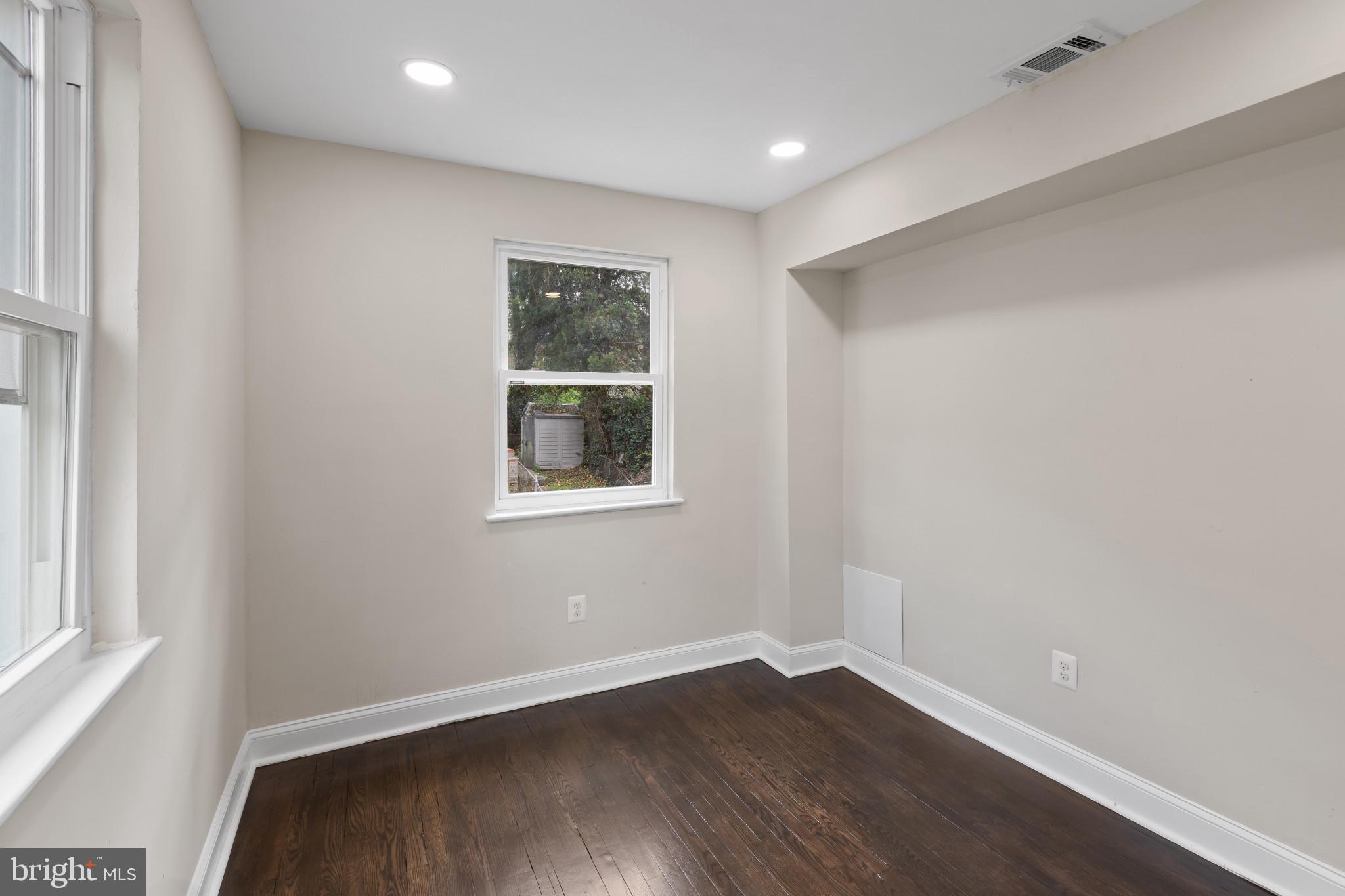 4609 East Capitol Street Southeast Washington, DC 20019 - Photo 14 of 40
